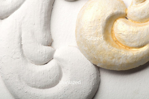 Dixie Belle Paint Gold Shimmer Glaze. A wooden applique showing side by side comparison of unglazed and glazed with Gold Shimmer Glaze.