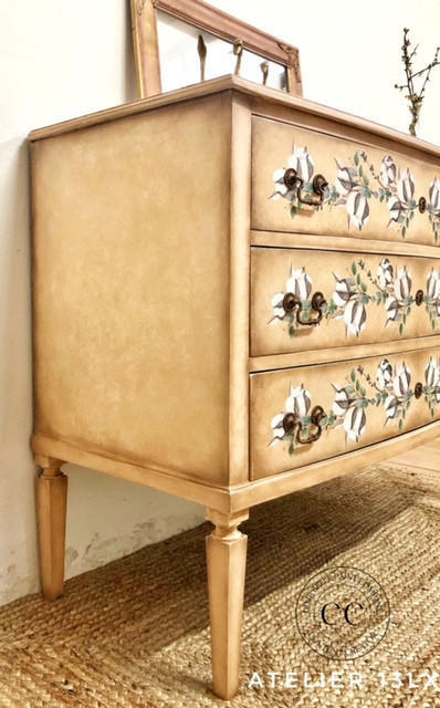 Dixie Belle Paint Pine Cone Chalk Mineral Paint is the perfect paint for any DIY project! Light brown Chalk mineral painted dresser Side view blended with a darker brown with cotton rub on transfers in the front.