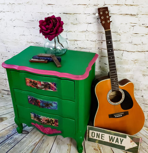 Dixie Belle Paint Tree Frog Green Chalk Mineral Paint is the perfect paint for any DIY project! A green chalk painted nightstand with pink chalk painted trim and floral decoupage applied to the front of the drawers.