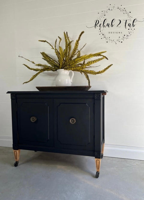 Anchor Silk All-In-One Mineral Paint®